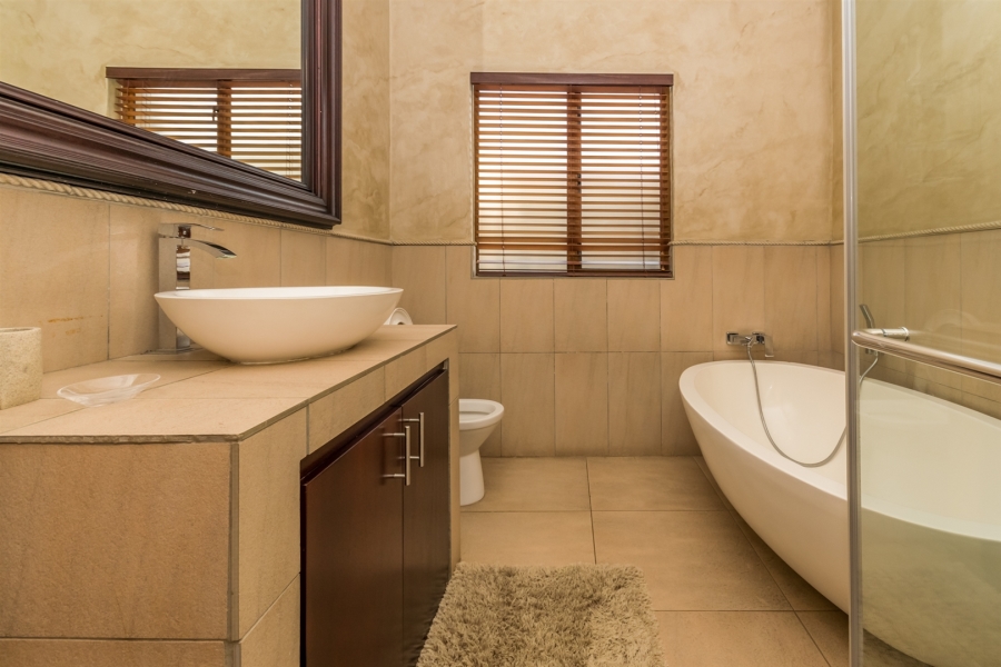 4 Bedroom Property for Sale in Club Milos Estate Free State